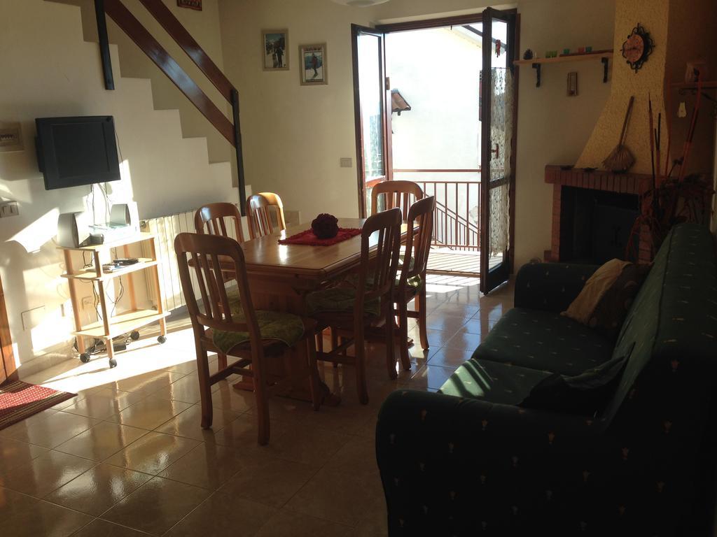 Sangro Apartment Castel Di Sangro Esterno foto